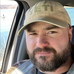 Meet your Posher, Derek